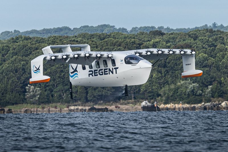 REGENT seaglider takes first crewed flight